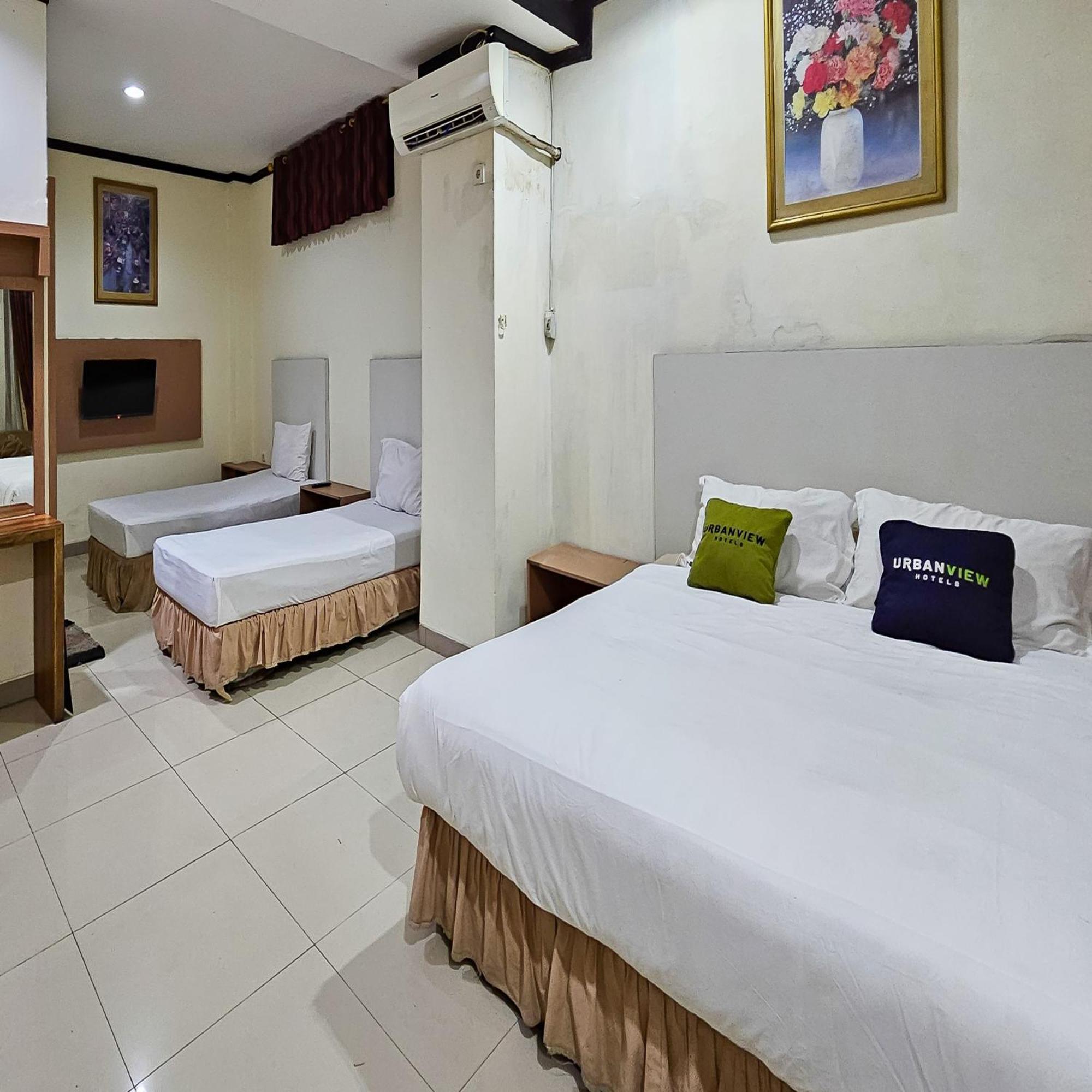 Urbanview Hotel Kharisma Banjarmasin بانجارماسين المظهر الخارجي الصورة