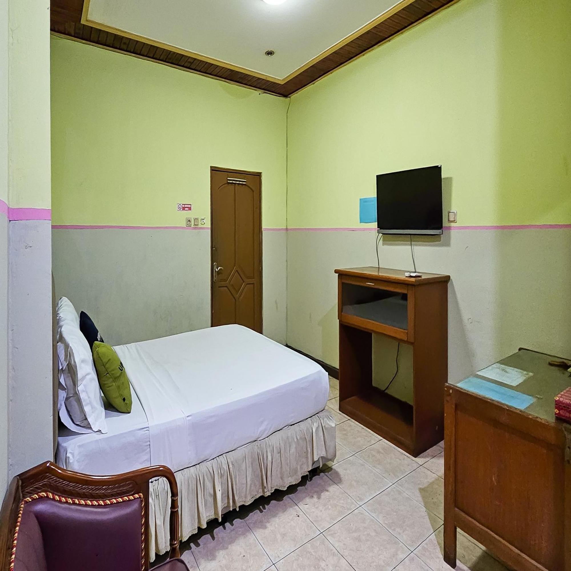 Urbanview Hotel Kharisma Banjarmasin بانجارماسين المظهر الخارجي الصورة